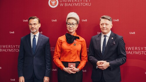 Pracownica Wydziału Socjologii uhonorowana odznaczeniem państwowym